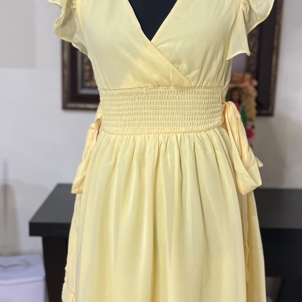Love Yellow Midi Dress with Ruffle Sleeves